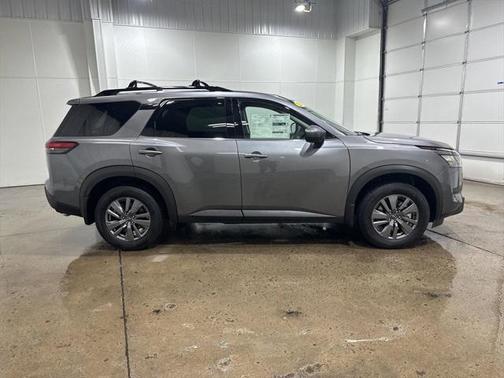 2025 Nissan Pathfinder SV 4WD
