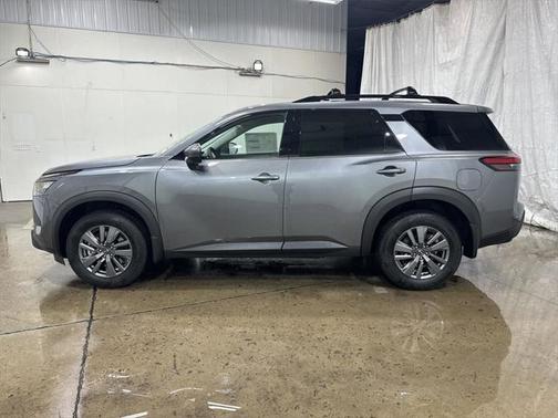 2025 Nissan Pathfinder SV 4WD