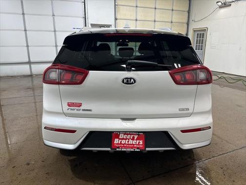 2017 Kia Niro Touring