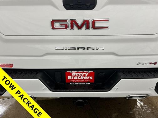 2022 GMC Sierra 1500 AT4