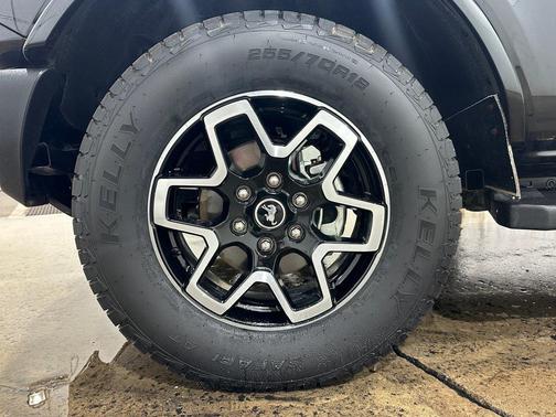 2022 Ford Bronco Outer Banks