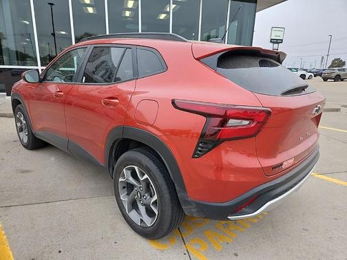 2024 Chevrolet Trax LT