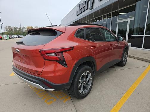 2024 Chevrolet Trax LT