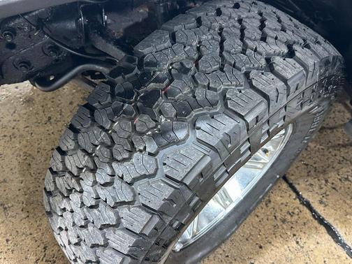 2006 Hummer H2 Base