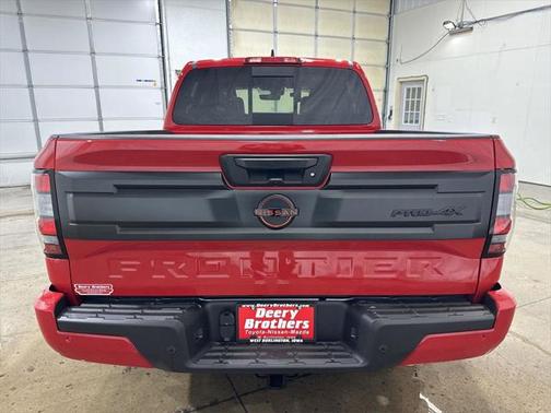 2025 Nissan Frontier PRO-4X