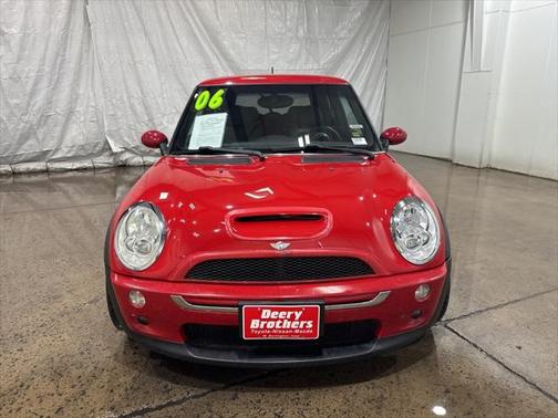 2006 MINI Cooper S Base