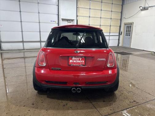 2006 MINI Cooper S Base