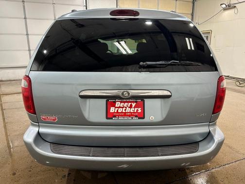 2003 Chrysler Town & Country LXi