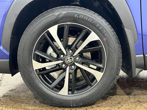 2025 Toyota Corolla Hybrid SE