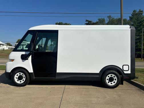 2025 Chevrolet BrightDrop 400