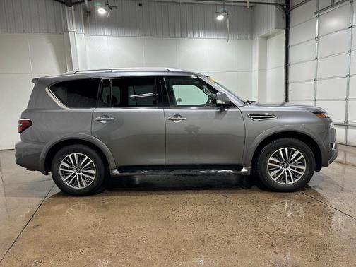 2024 Nissan Armada SL 4WD