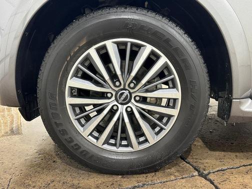 2024 Nissan Armada SL 4WD