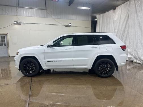 2021 Jeep Grand Cherokee Laredo