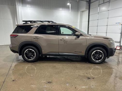 2024 Nissan Pathfinder Rock Creek 4WD