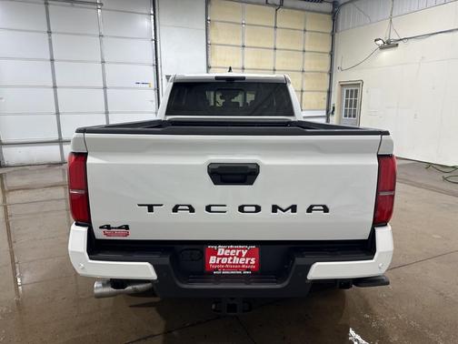 2025 Toyota Tacoma TRD Off-Road