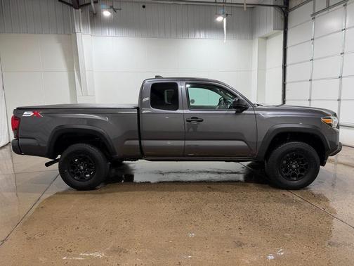 2020 Toyota Tacoma SR