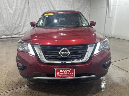 2018 Nissan Pathfinder Platinum