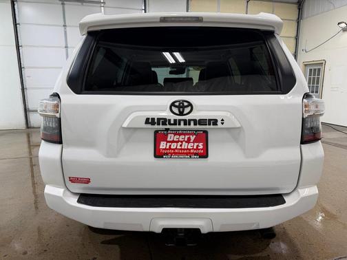 2024 Toyota 4Runner SR5 Premium