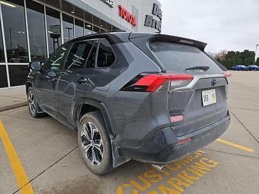 2022 Toyota RAV4 Prime XSE