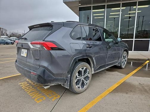 2022 Toyota RAV4 Prime XSE