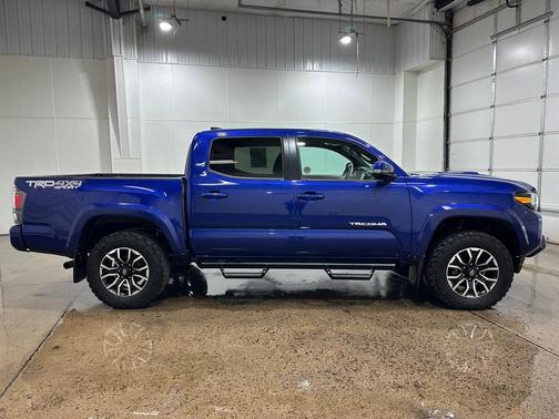 2022 Toyota Tacoma TRD Off-Road
