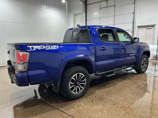 2022 Toyota Tacoma TRD Off-Road