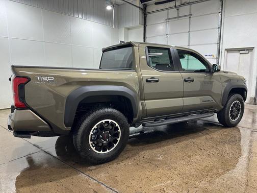 2025 Toyota Tacoma TRD Off Road