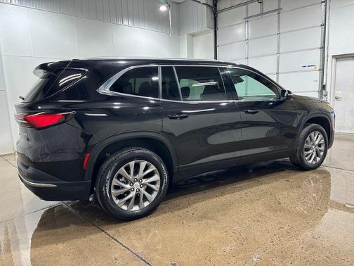 2025 Buick Enclave Preferred FWD