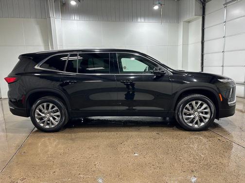 2025 Buick Enclave Preferred FWD