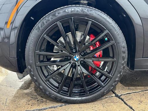 2023 BMW X6 xDrive40i