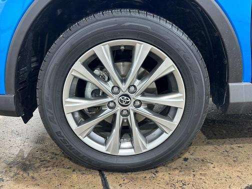 2016 Toyota RAV4 Hybrid Limited