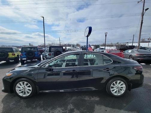 Black 2023 Toyota Camry LE