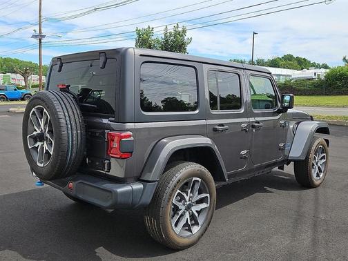 Granite Crystal Clearcoat Metallic 2024 Jeep Wrangler 4xe Sport
