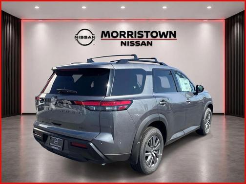 Gun Metallic 2026 Nissan Pathfinder SV