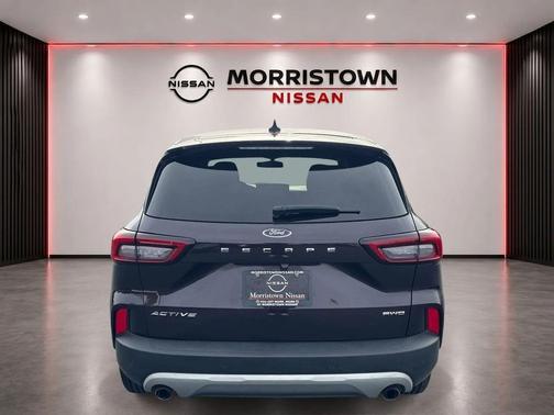 Cinnabar Red Metallic Premium Colorant 2023 Ford Escape Active