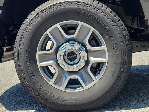 2025 Ford F-350 XLT