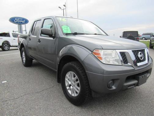 Gun Metallic 2016 Nissan Frontier SV