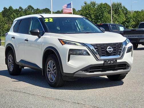 2022 Nissan Rogue S