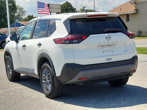 2022 Nissan Rogue S
