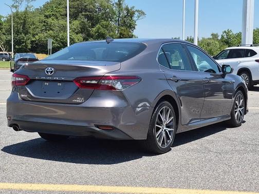 Predawn Gray Mica 2021 Toyota Camry Hybrid XLE