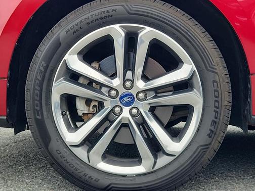 2016 Ford Edge Sport