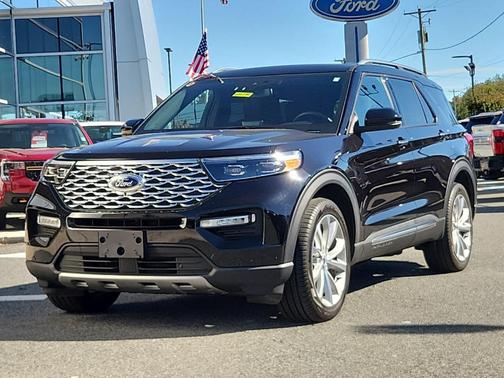 2022 Ford Explorer Platinum
