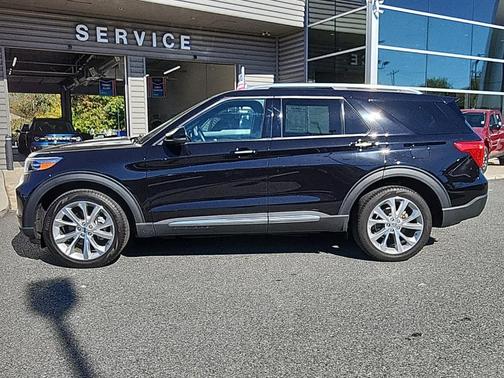 2022 Ford Explorer Platinum
