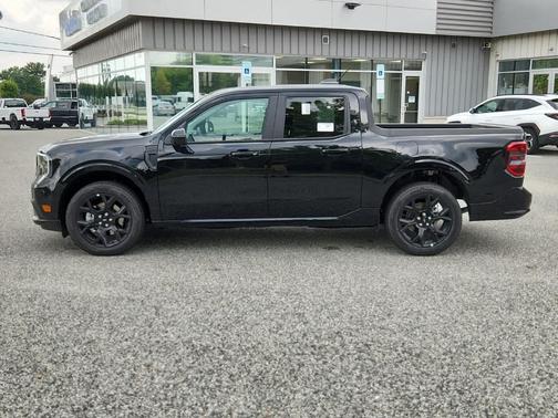 2025 Ford Maverick Lobo