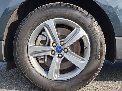 Stone Blue Metallic 2022 Ford Edge SEL