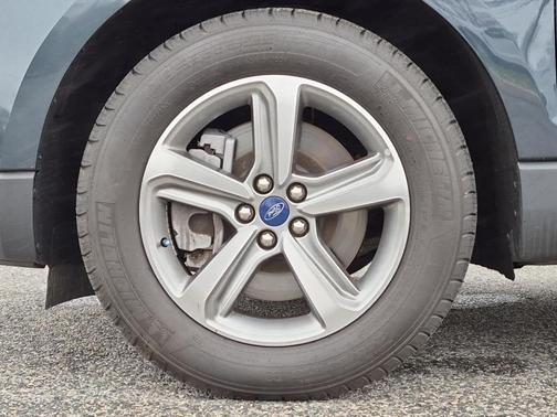 Stone Blue Metallic 2022 Ford Edge SEL