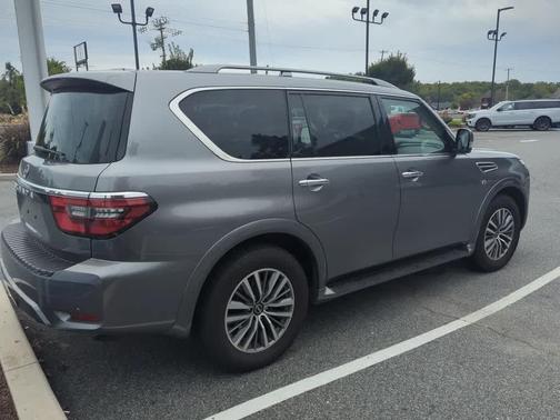 2022 Nissan Armada SV
