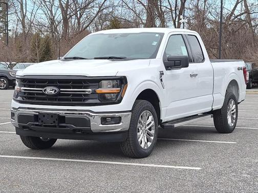 Oxford White 2026 Ford F-150 XLT