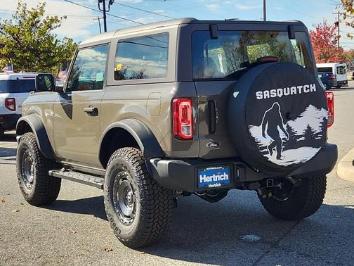 2025 Ford Bronco Base