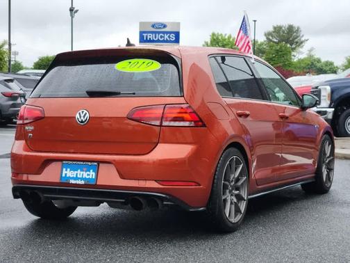 2019 Volkswagen Golf R 2.0T w/DCC & Navigation